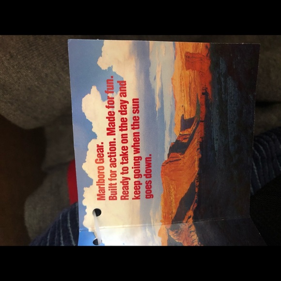 Marlboro sweater - Picture 5 of 5